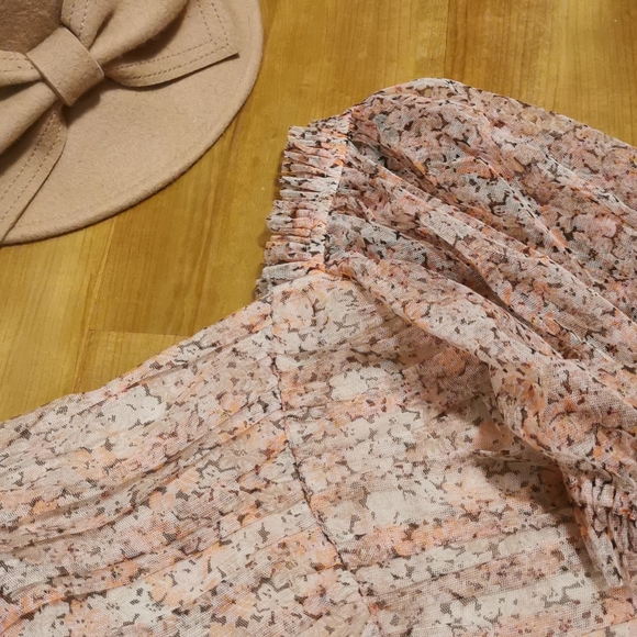 H&M cropped top - Picture 2 of 5